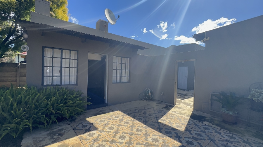 4 Bedroom Property for Sale in Selection Park Gauteng