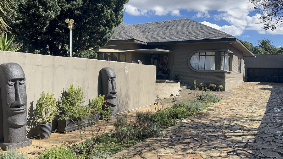 4 Bedroom Property for Sale in Selection Park Gauteng