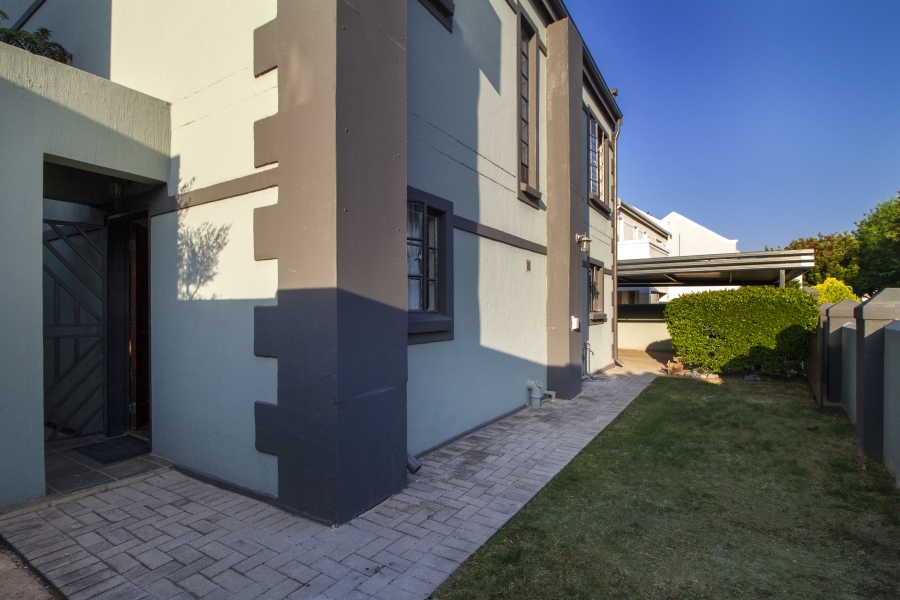 3 Bedroom Property for Sale in Rietvalleirand Gauteng