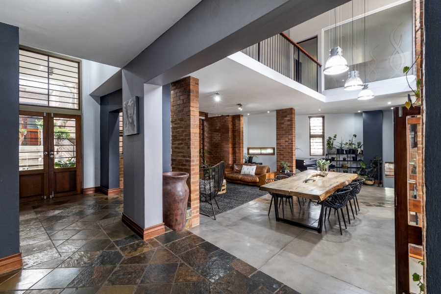 3 Bedroom Property for Sale in Waterkloof Ridge Gauteng