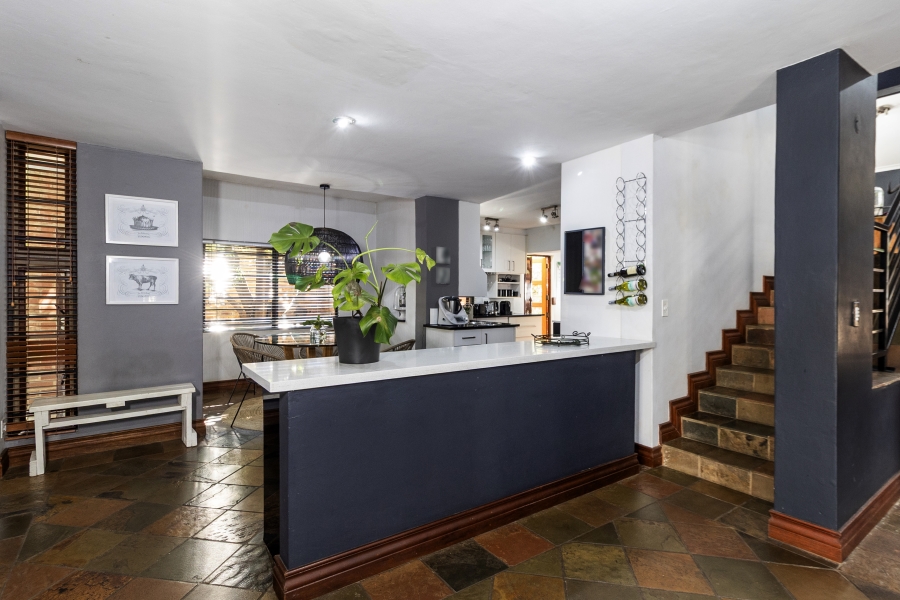 3 Bedroom Property for Sale in Waterkloof Ridge Gauteng