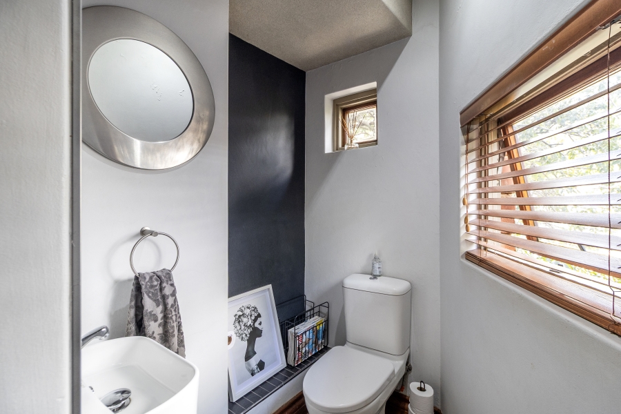 3 Bedroom Property for Sale in Waterkloof Ridge Gauteng