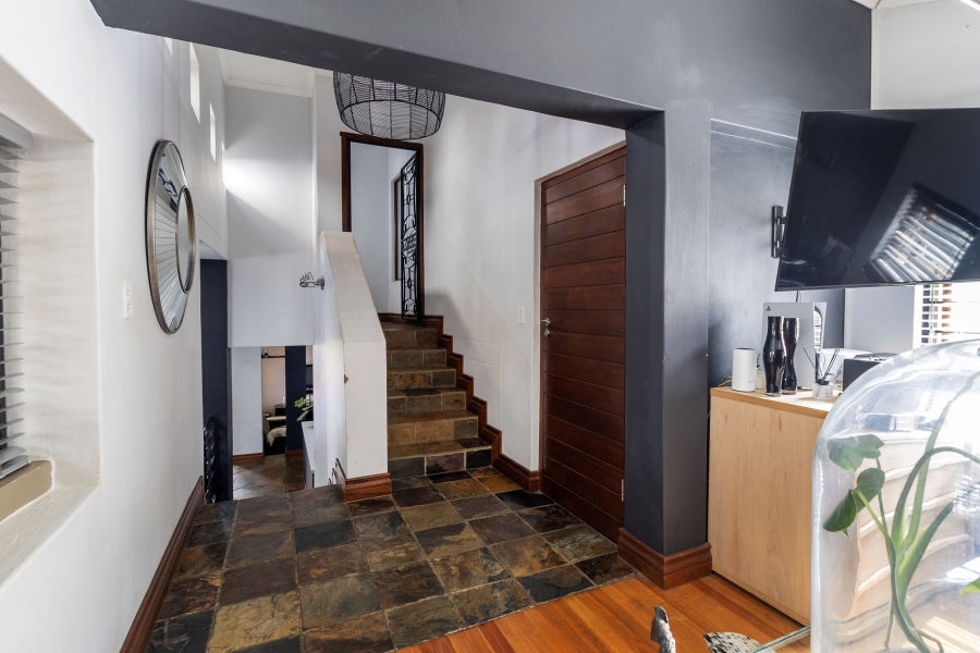 3 Bedroom Property for Sale in Waterkloof Ridge Gauteng