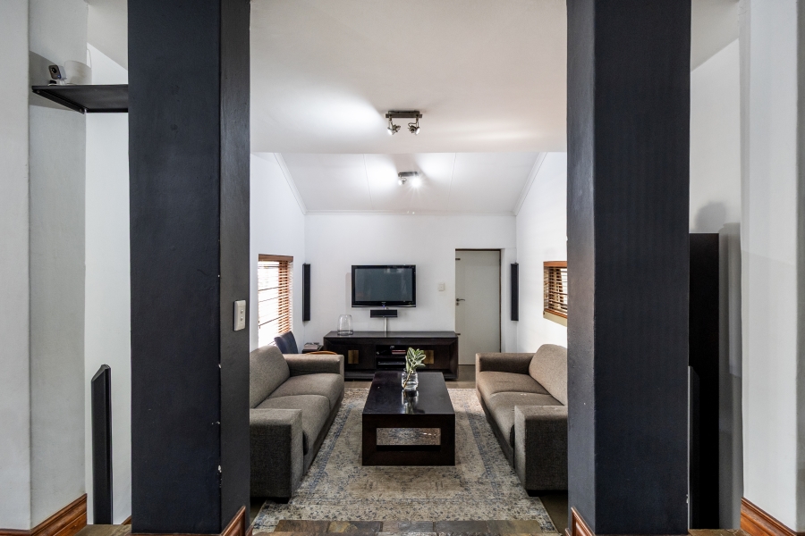 3 Bedroom Property for Sale in Waterkloof Ridge Gauteng