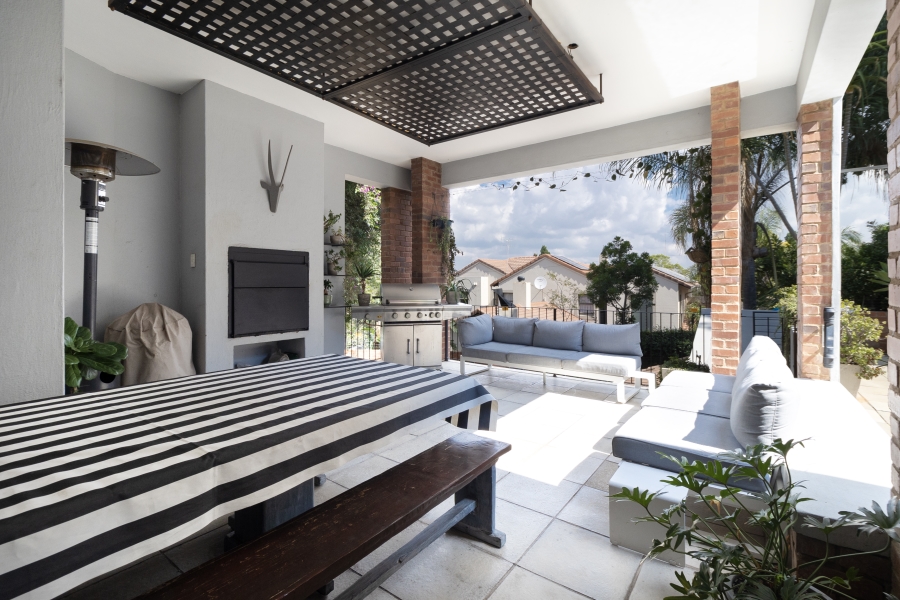3 Bedroom Property for Sale in Waterkloof Ridge Gauteng