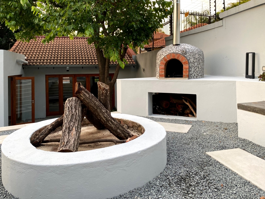 3 Bedroom Property for Sale in Waterkloof Ridge Gauteng