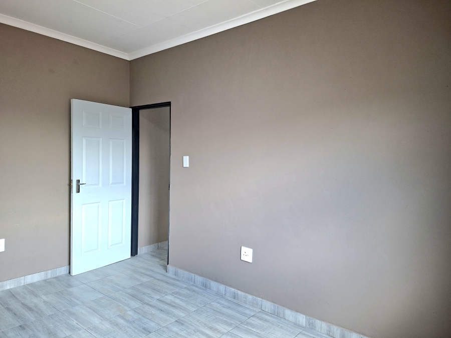 To Let 1 Bedroom Property for Rent in Sophiatown Gauteng