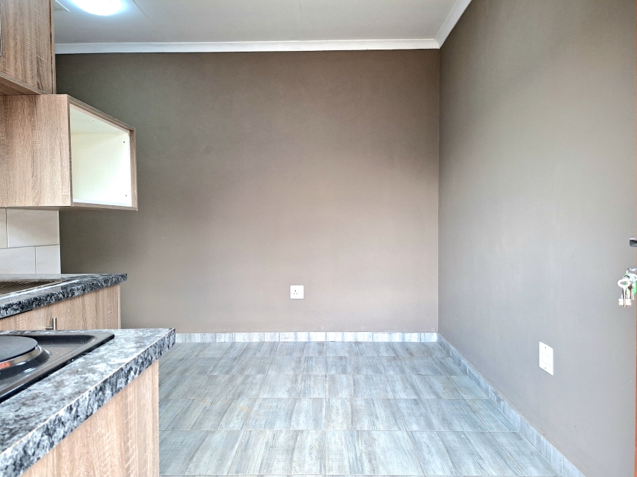 To Let 1 Bedroom Property for Rent in Sophiatown Gauteng