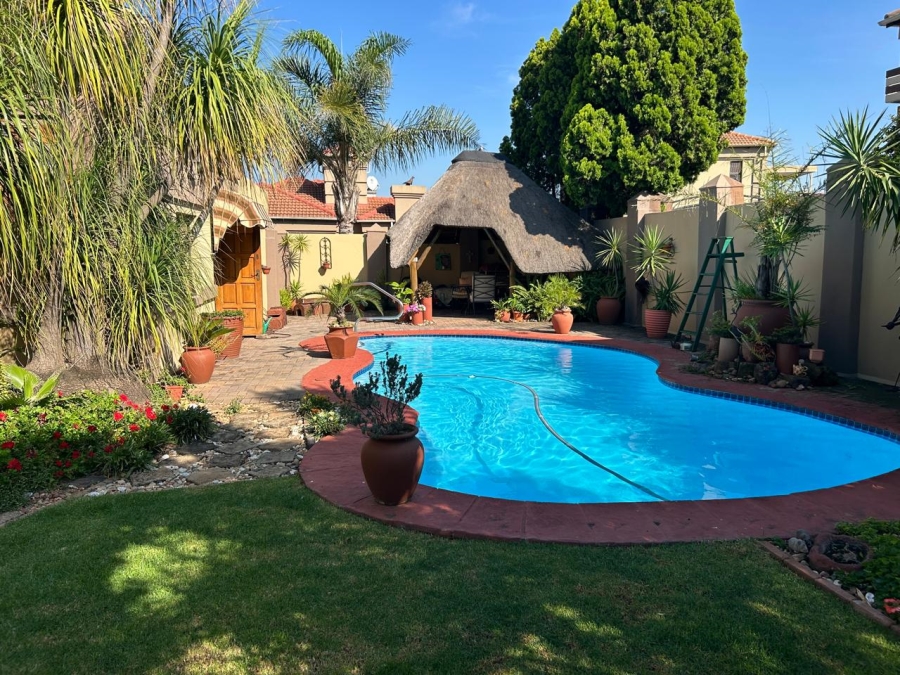 3 Bedroom Property for Sale in Vanderbijlpark SW 5 Gauteng
