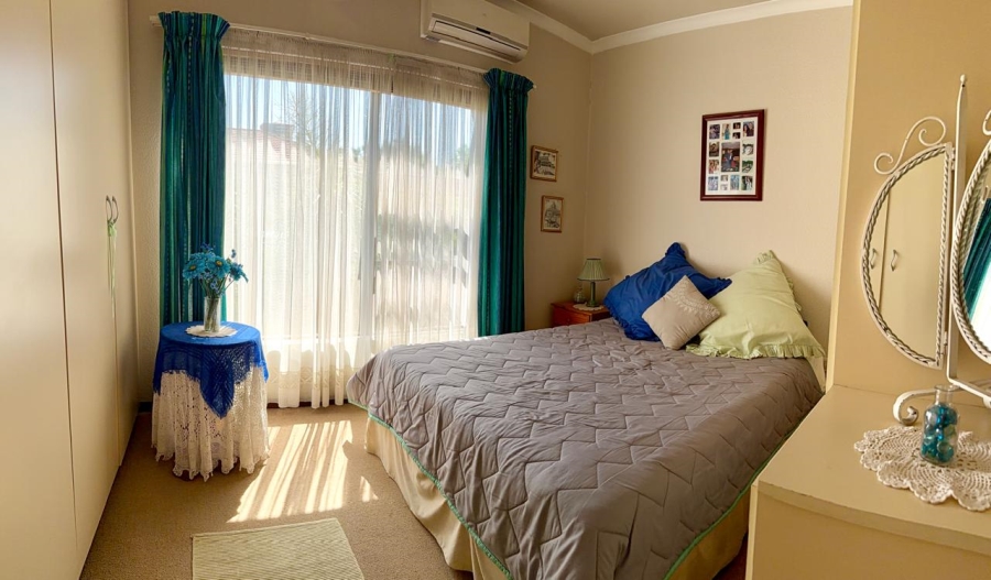 3 Bedroom Property for Sale in Vanderbijlpark SW 5 Gauteng