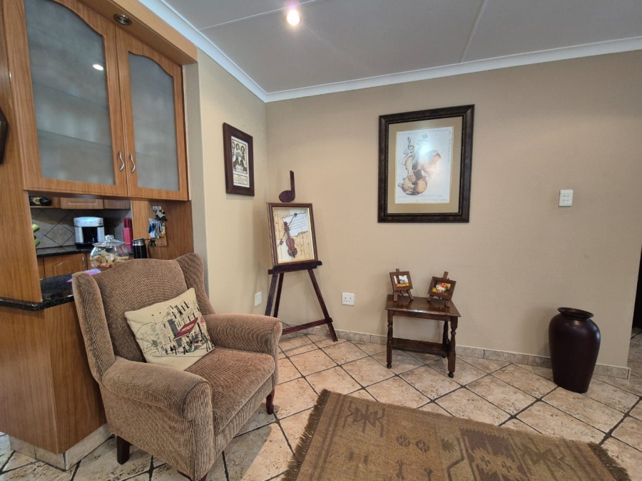3 Bedroom Property for Sale in Vanderbijlpark SW 5 Gauteng