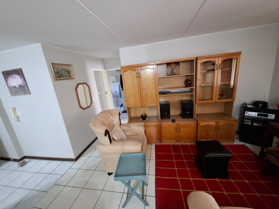 2 Bedroom Property for Sale in Magalieskruin Gauteng
