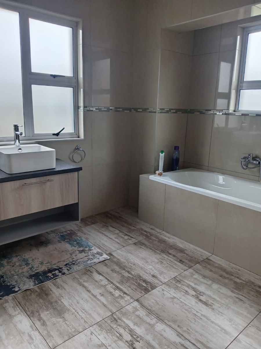3 Bedroom Property for Sale in Riverspray Lifestyle Estate Gauteng