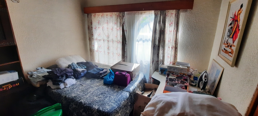 3 Bedroom Property for Sale in Bardene Gauteng