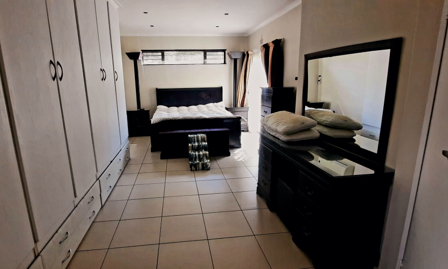 4 Bedroom Property for Sale in Sunward Park Gauteng