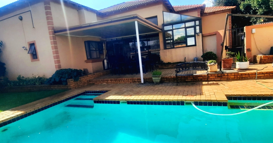 4 Bedroom Property for Sale in Sunward Park Gauteng