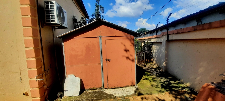 4 Bedroom Property for Sale in Sunward Park Gauteng