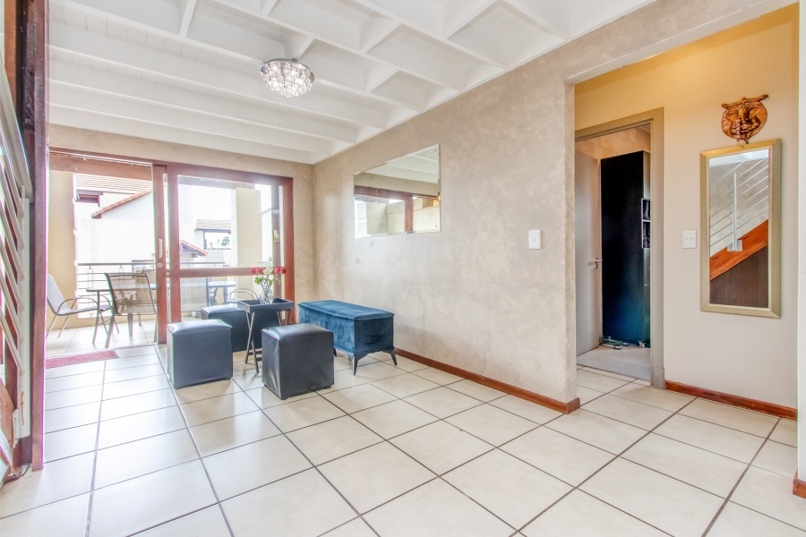 2 Bedroom Property for Sale in Broadacres Gauteng
