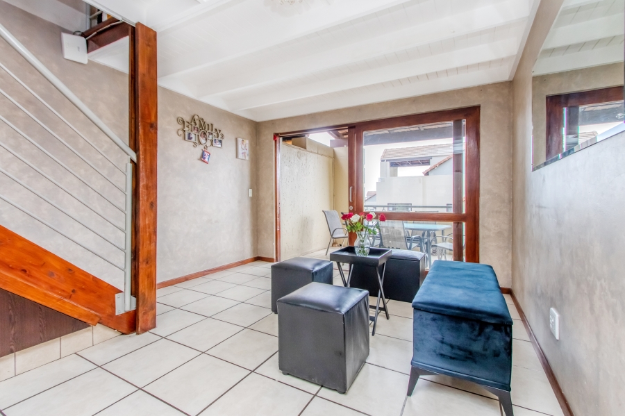 2 Bedroom Property for Sale in Broadacres Gauteng