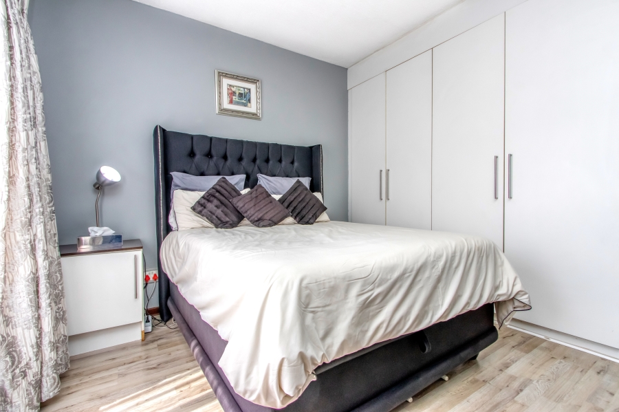 2 Bedroom Property for Sale in Broadacres Gauteng