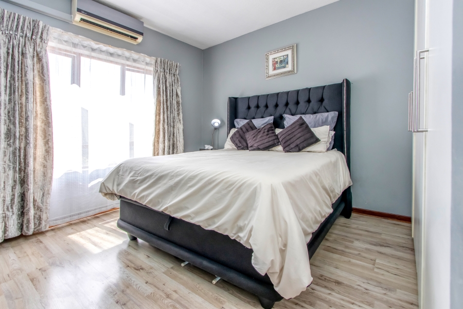 2 Bedroom Property for Sale in Broadacres Gauteng