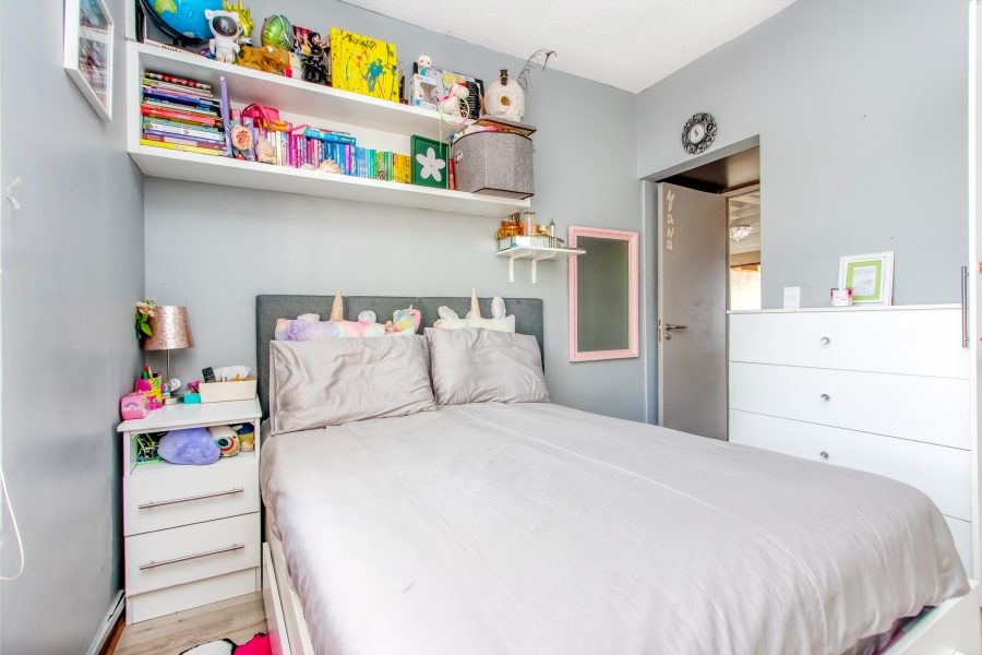 2 Bedroom Property for Sale in Broadacres Gauteng