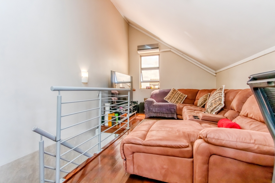 2 Bedroom Property for Sale in Broadacres Gauteng
