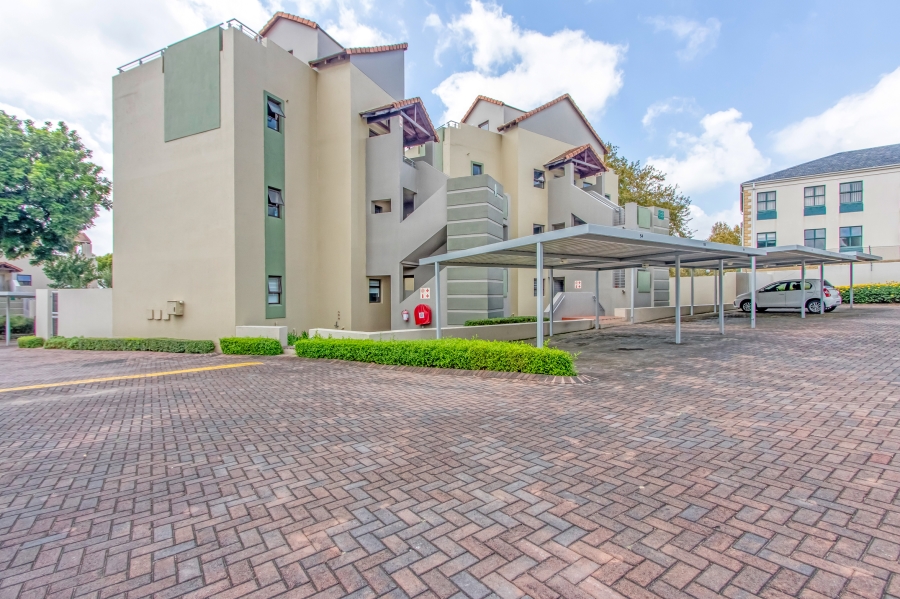 2 Bedroom Property for Sale in Broadacres Gauteng