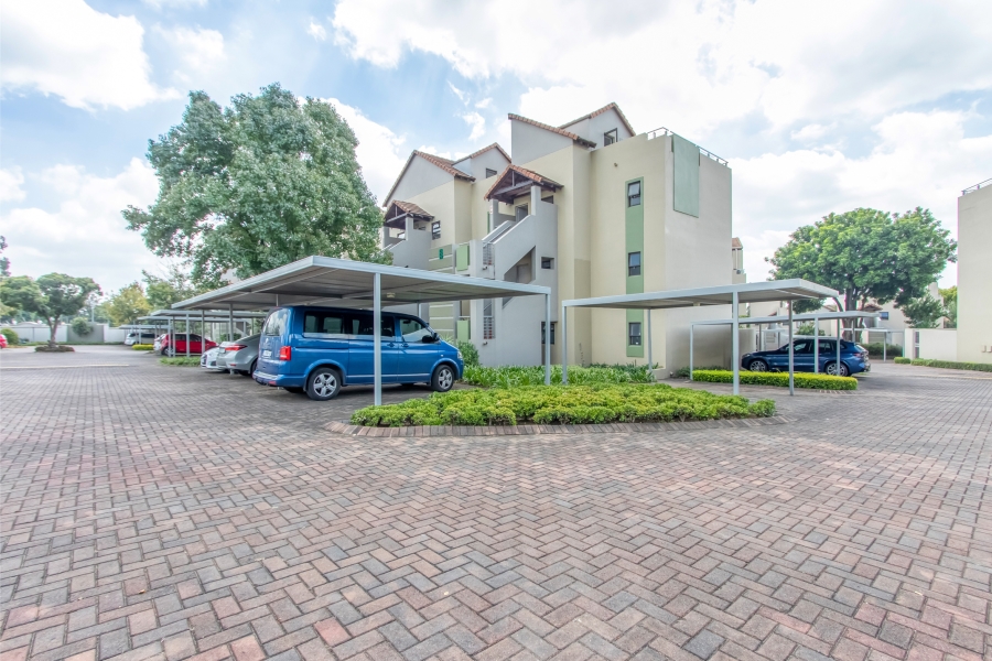 2 Bedroom Property for Sale in Broadacres Gauteng