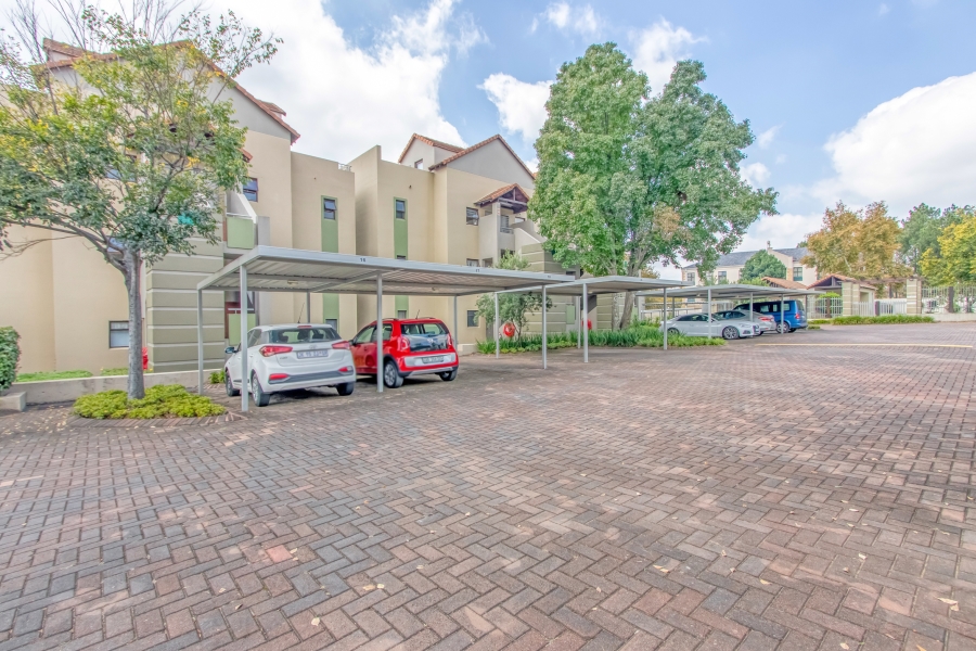 2 Bedroom Property for Sale in Broadacres Gauteng
