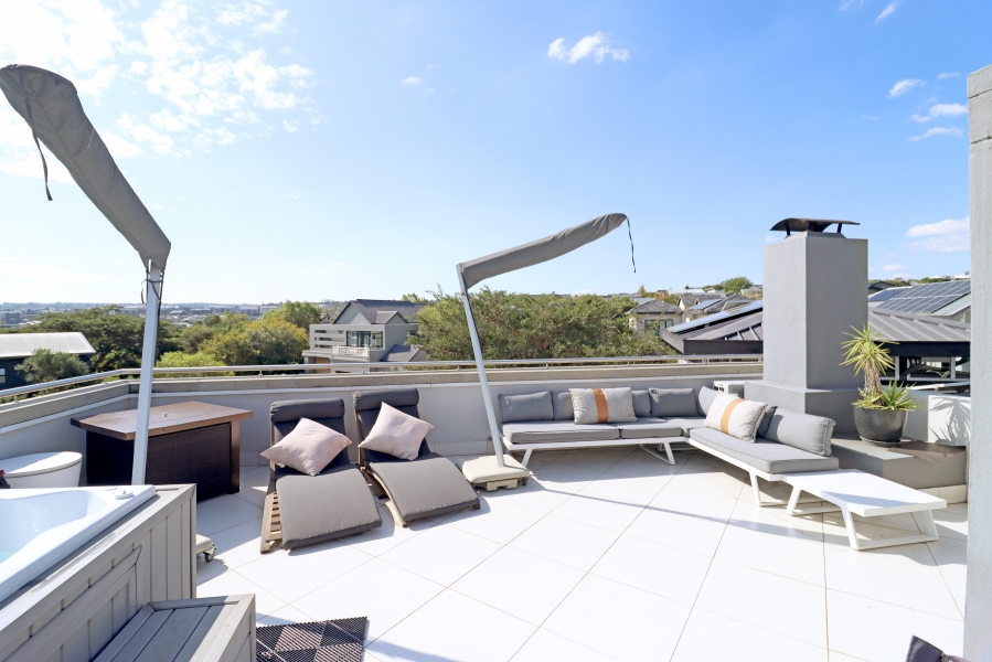 To Let 4 Bedroom Property for Rent in Waterfall Country Village Gauteng