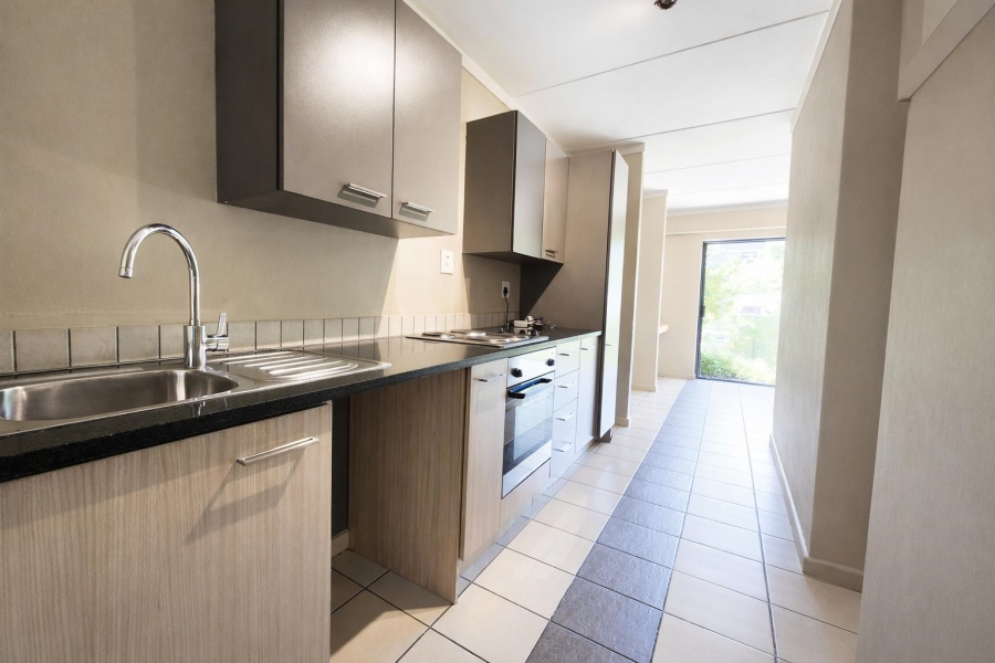 To Let 1 Bedroom Property for Rent in The Paddocks Gauteng