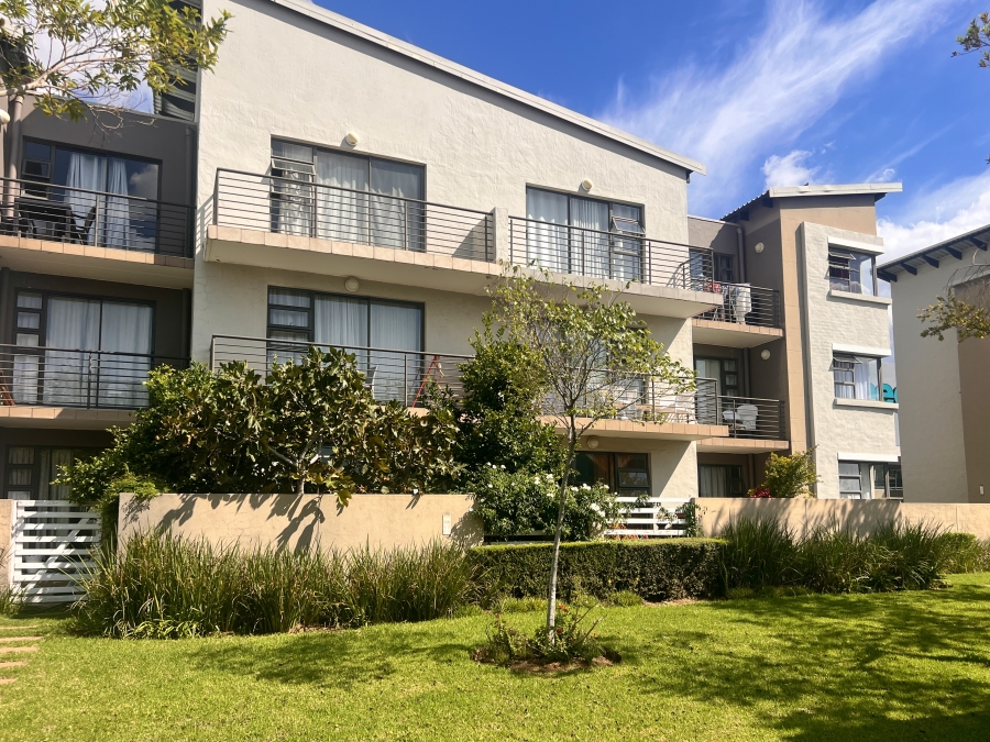 To Let 1 Bedroom Property for Rent in The Paddocks Gauteng