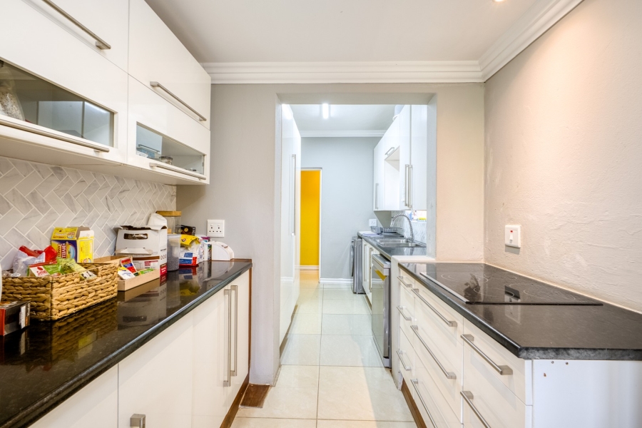 To Let 5 Bedroom Property for Rent in Craighall Gauteng