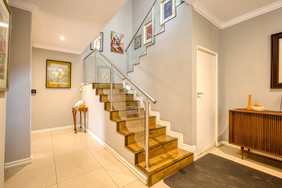 To Let 5 Bedroom Property for Rent in Craighall Gauteng