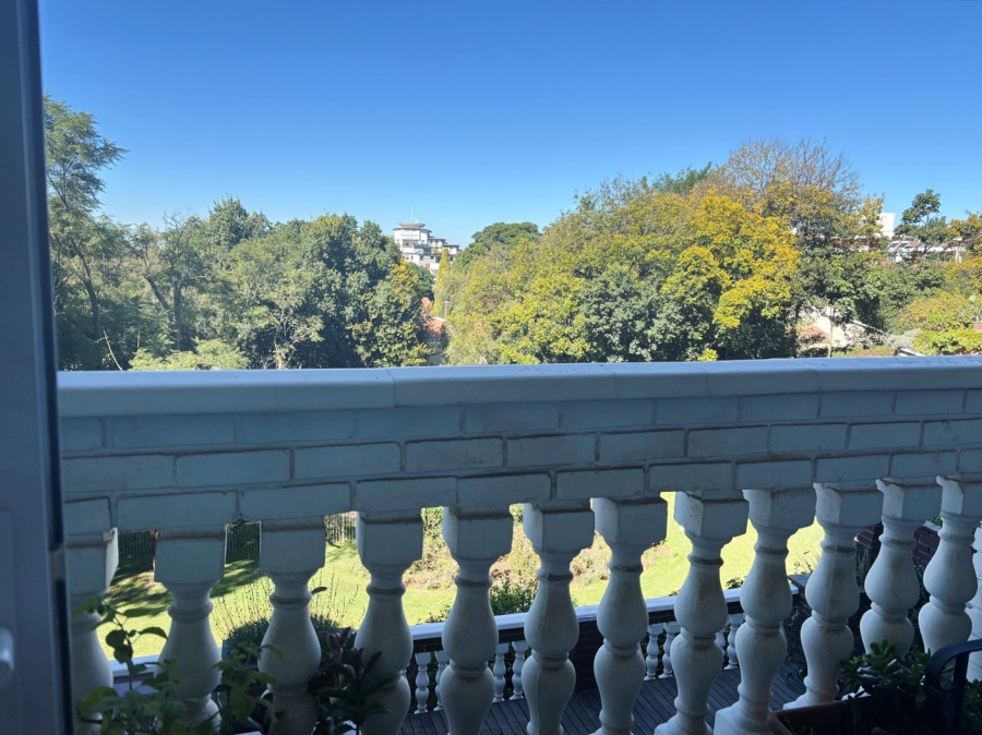 2 Bedroom Property for Sale in Illovo Gauteng