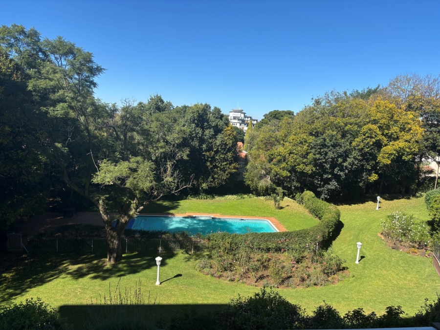 2 Bedroom Property for Sale in Illovo Gauteng