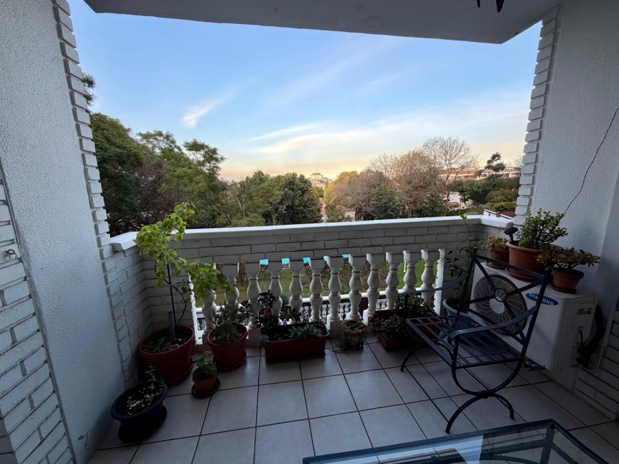 2 Bedroom Property for Sale in Illovo Gauteng