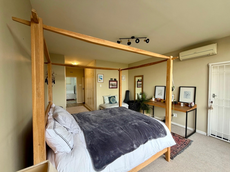 2 Bedroom Property for Sale in Illovo Gauteng
