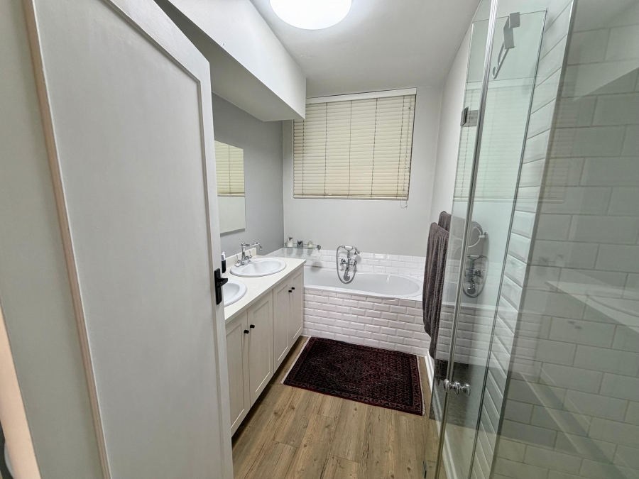2 Bedroom Property for Sale in Illovo Gauteng
