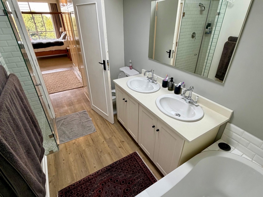 2 Bedroom Property for Sale in Illovo Gauteng