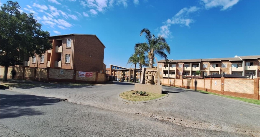 2 Bedroom Property for Sale in Comet Gauteng
