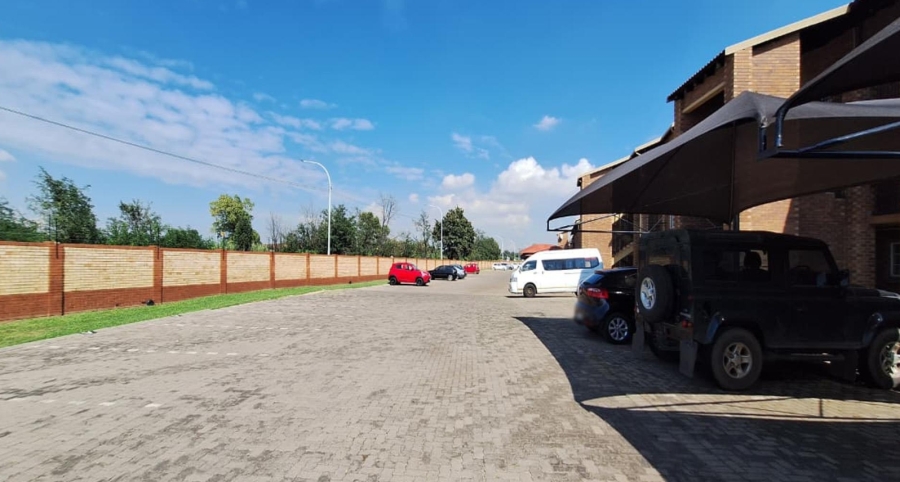 2 Bedroom Property for Sale in Comet Gauteng