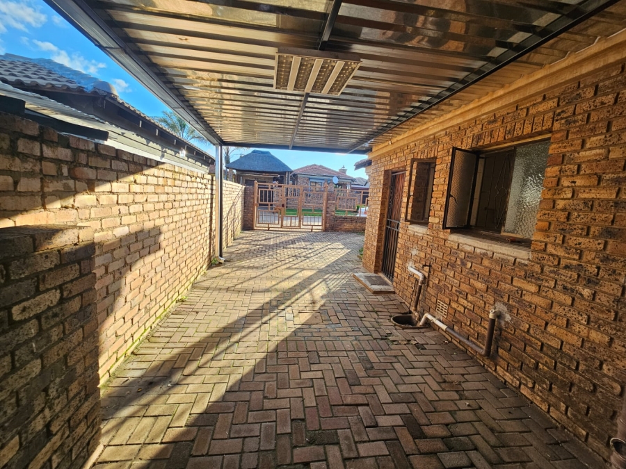 3 Bedroom Property for Sale in Danville Gauteng