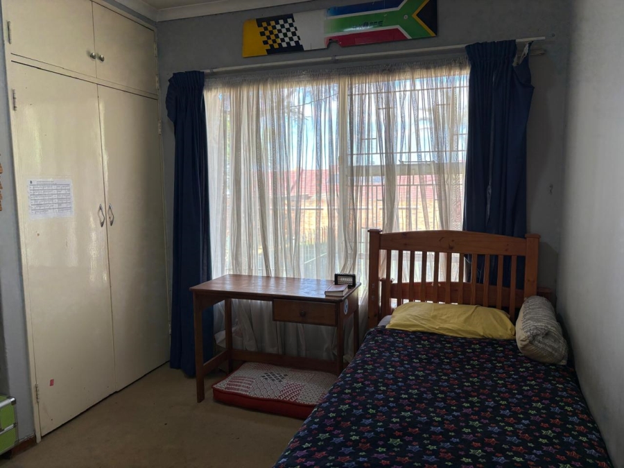 3 Bedroom Property for Sale in Glenvista Gauteng