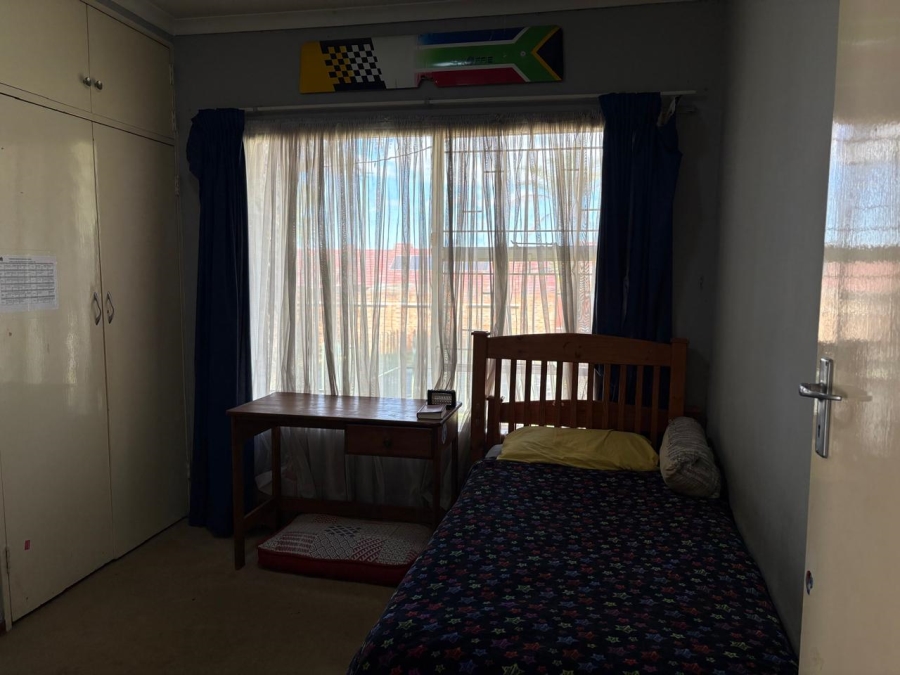 3 Bedroom Property for Sale in Glenvista Gauteng