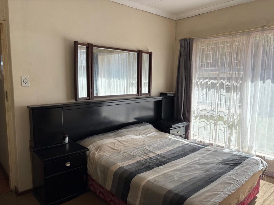 3 Bedroom Property for Sale in Glenvista Gauteng