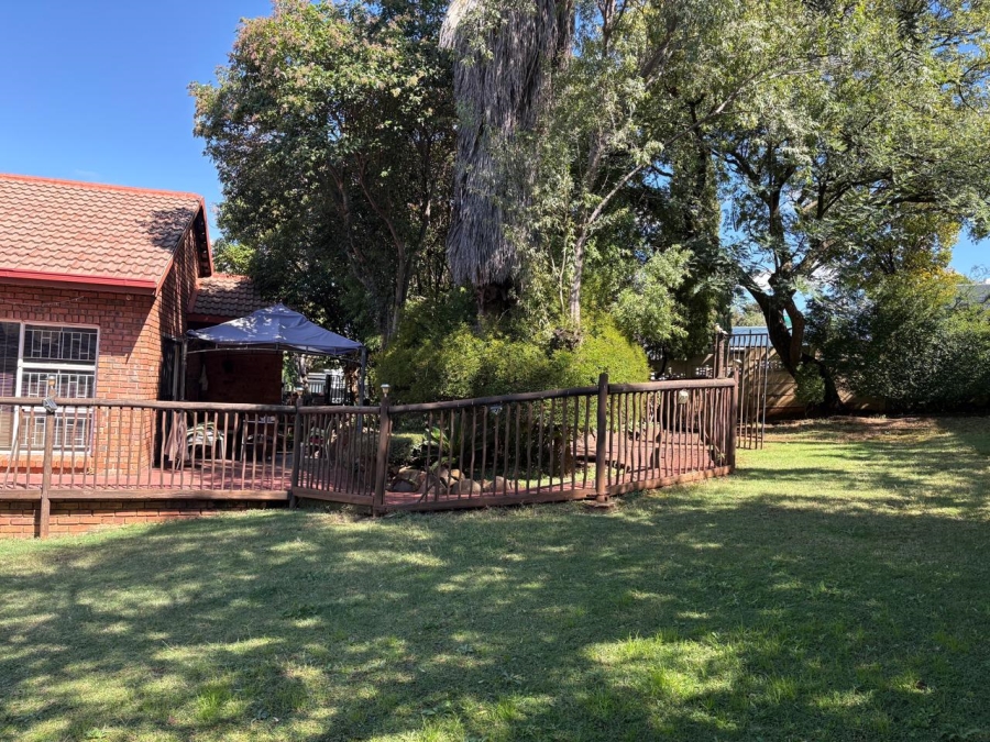 3 Bedroom Property for Sale in Glenvista Gauteng