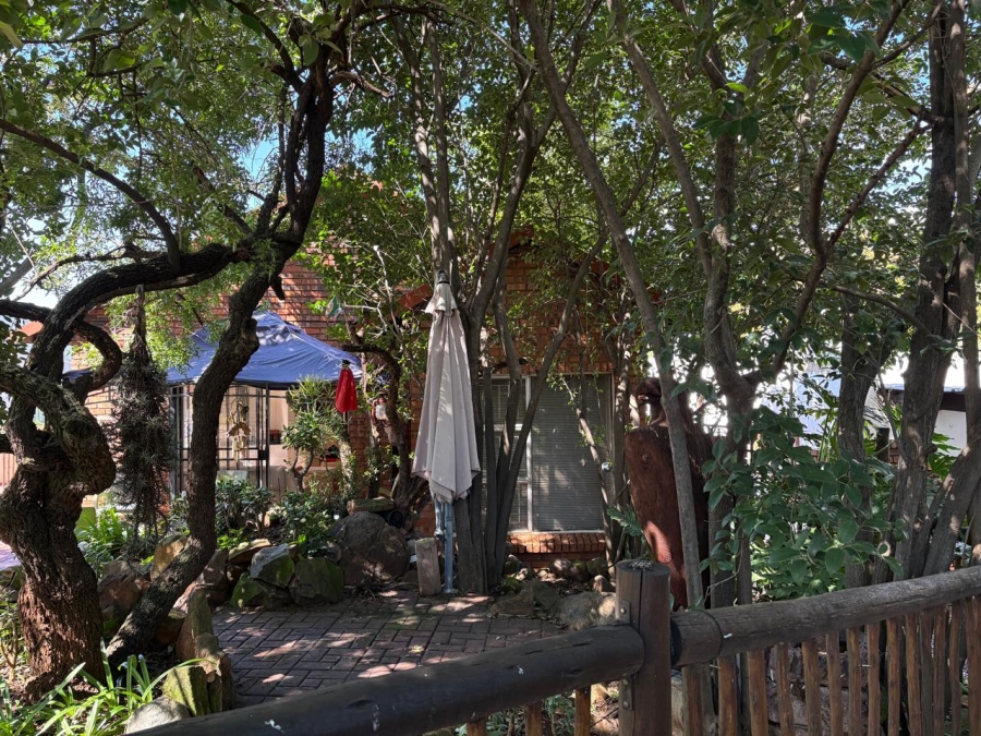 3 Bedroom Property for Sale in Glenvista Gauteng