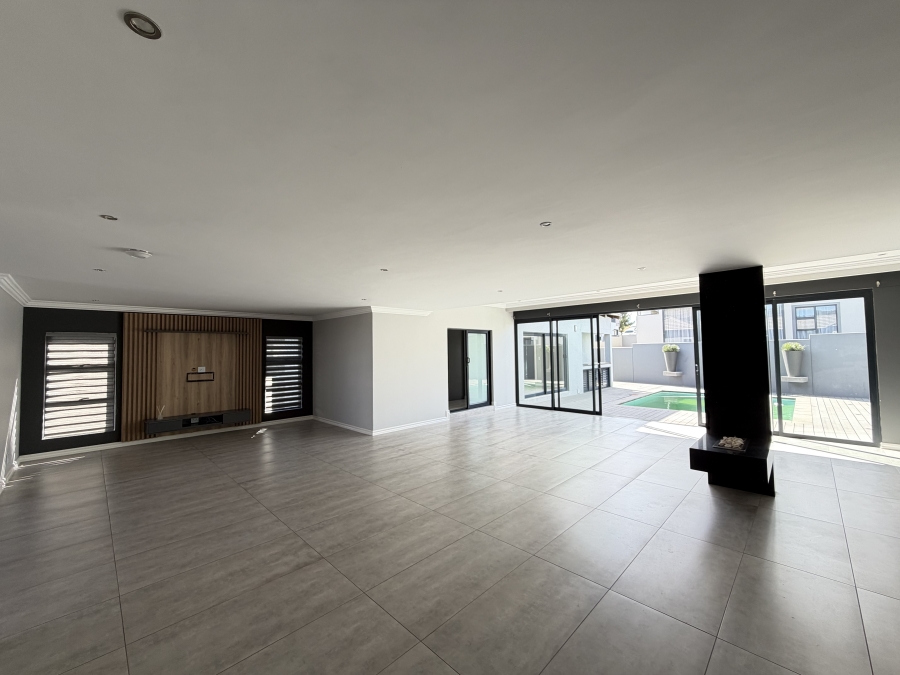 4 Bedroom Property for Sale in Eye of Africa Gauteng